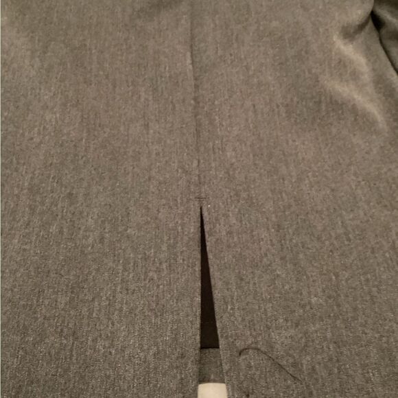 4 Express Grey Mini Skirt 2019 NWT Professional Look Simple Sharp Looking Style - Picture 5 of 10